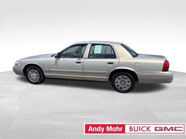used 2008 Mercury Grand Marquis car, priced at $3,000