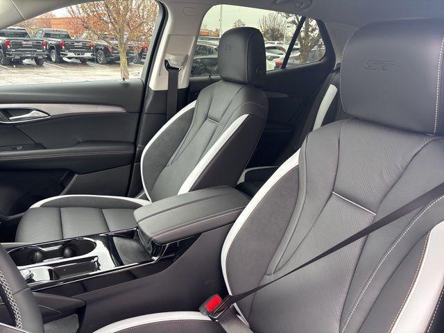 new 2025 Buick Envision car, priced at $35,532