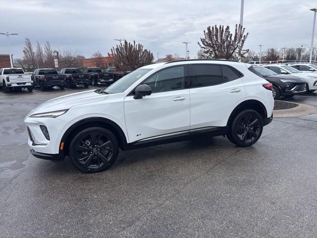 new 2025 Buick Envision car, priced at $35,532