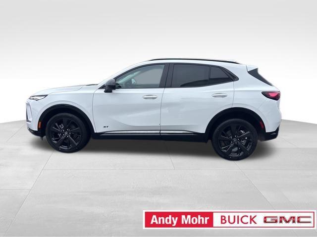 new 2025 Buick Envision car, priced at $36,432