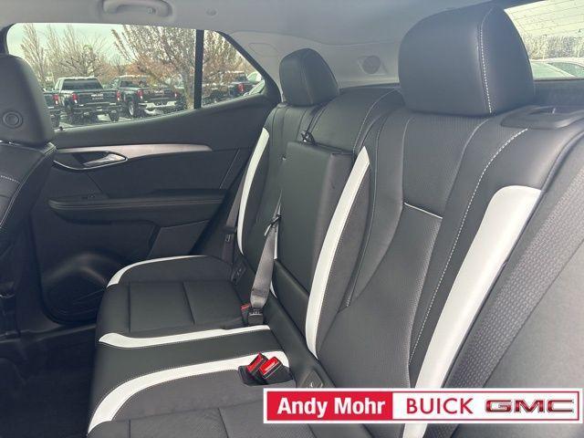 new 2025 Buick Envision car, priced at $36,432