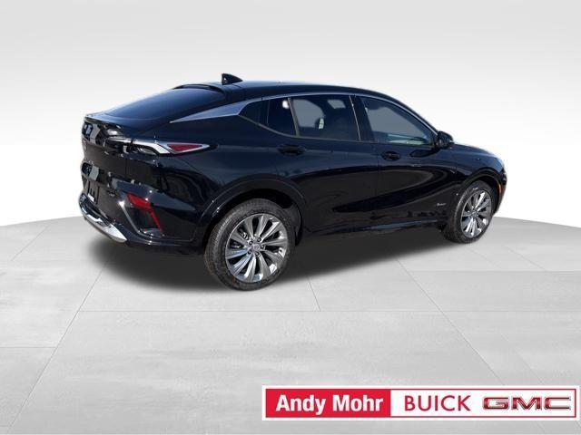 new 2025 Buick Envista car, priced at $28,576