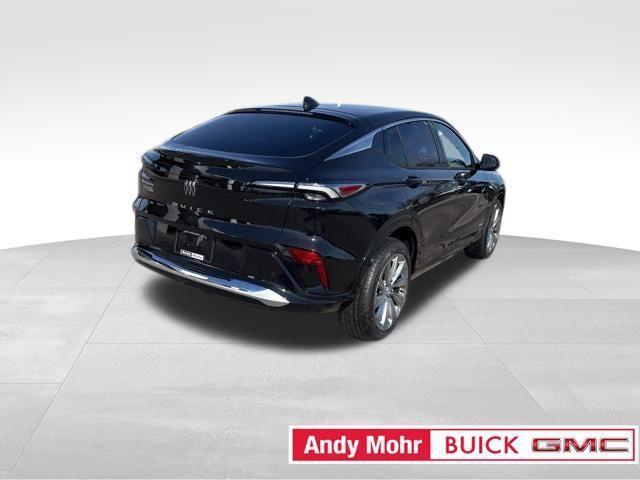 new 2025 Buick Envista car, priced at $28,576
