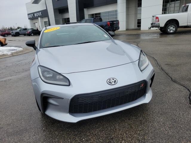 used 2023 Toyota GR86 car, priced at $28,958