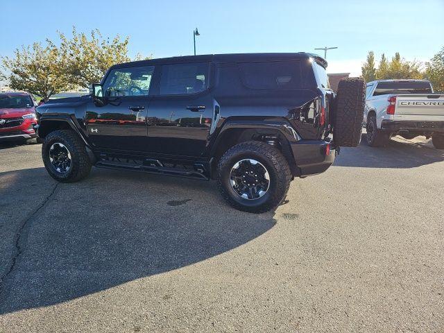 new 2025 GMC HUMMER EV SUV car, priced at $116,280