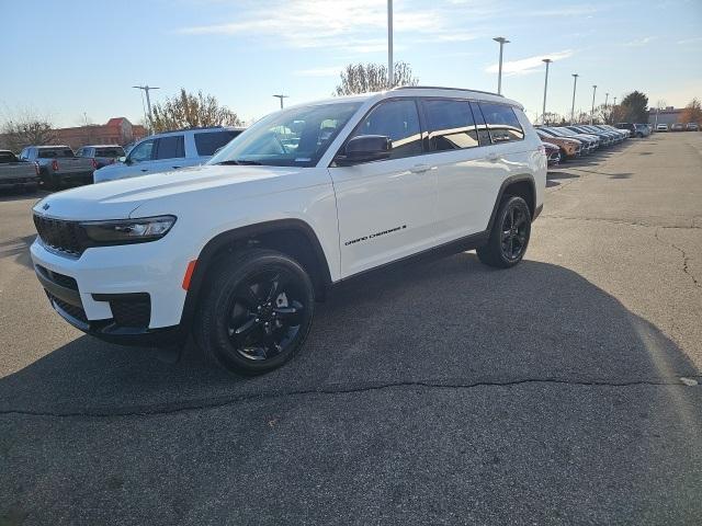 used 2023 Jeep Grand Cherokee L car, priced at $35,367