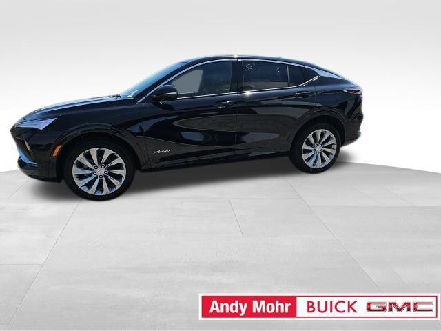 new 2025 Buick Envista car, priced at $29,471