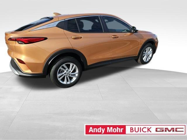 new 2025 Buick Envista car, priced at $24,299