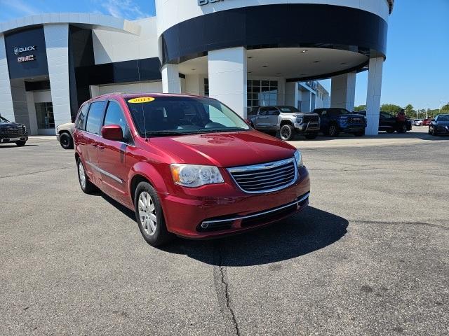 used 2014 Chrysler Town & Country car, priced at $4,350