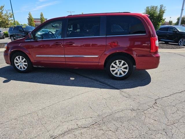 used 2014 Chrysler Town & Country car, priced at $4,350