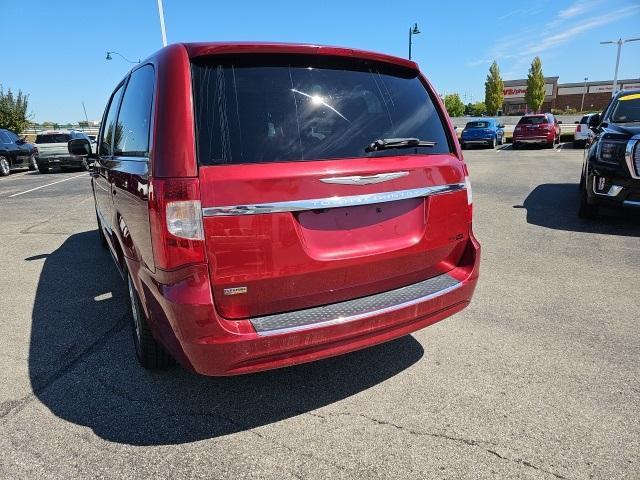 used 2014 Chrysler Town & Country car, priced at $4,350