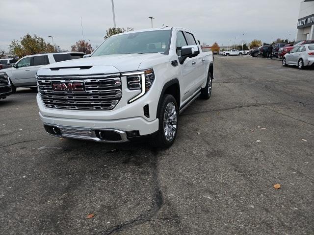 new 2025 GMC Sierra 1500 car, priced at $70,772