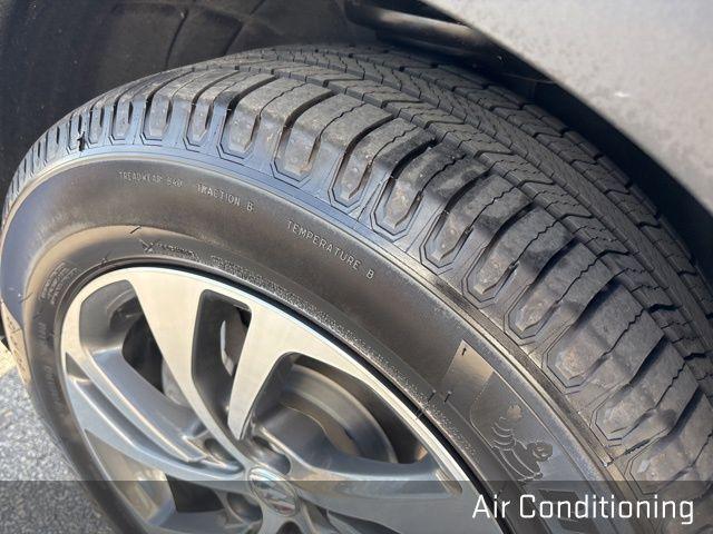 used 2022 Buick Envision car, priced at $24,550