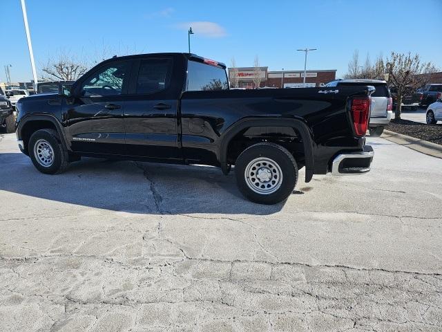 new 2025 GMC Sierra 1500 car, priced at $42,685