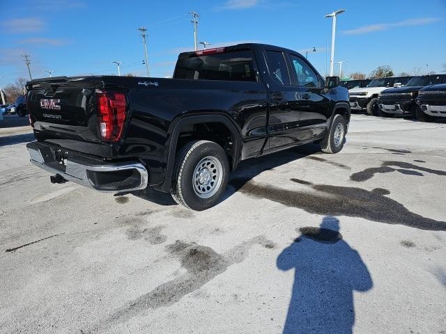 new 2025 GMC Sierra 1500 car, priced at $42,685