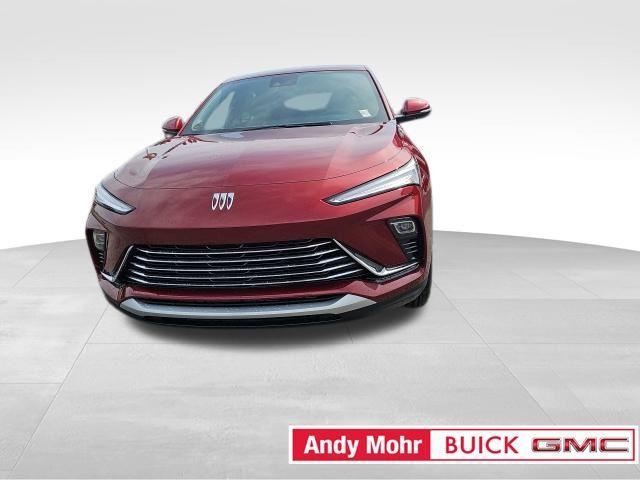 new 2025 Buick Envista car, priced at $26,016