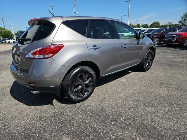 used 2011 Nissan Murano car, priced at $7,000