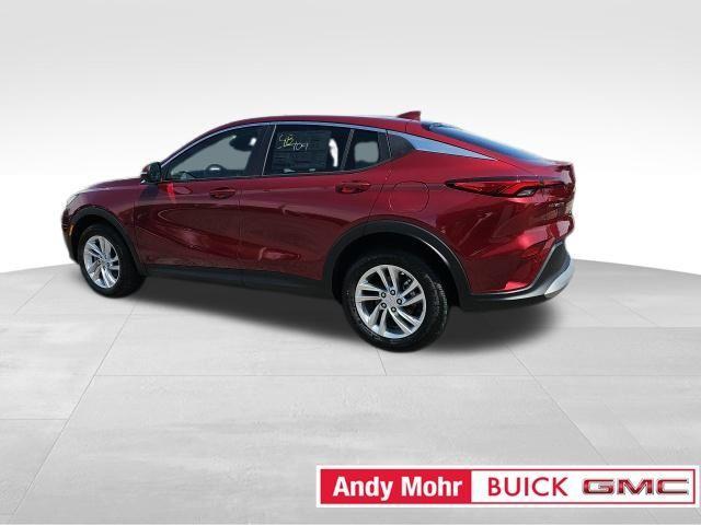 new 2025 Buick Envista car, priced at $24,072
