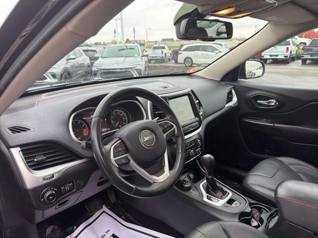 used 2014 Jeep Cherokee car, priced at $4,889