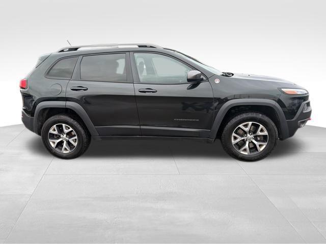 used 2014 Jeep Cherokee car, priced at $4,889