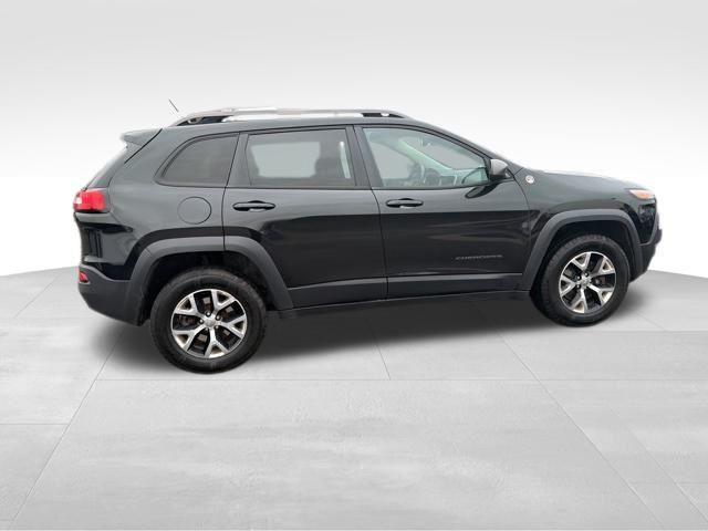 used 2014 Jeep Cherokee car, priced at $4,889
