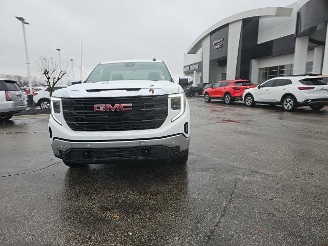 new 2025 GMC Sierra 1500 car, priced at $42,895