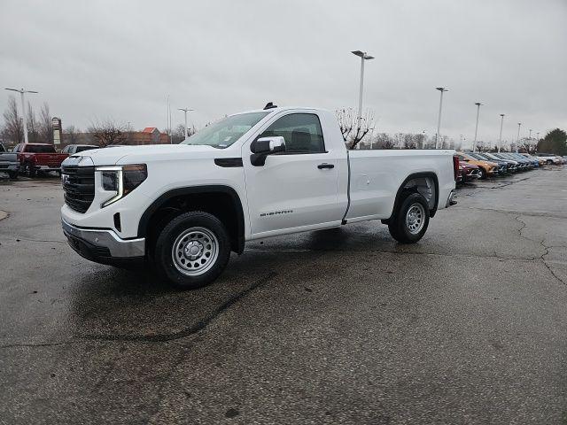 new 2025 GMC Sierra 1500 car, priced at $39,711