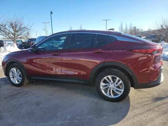 new 2025 Buick Envista car, priced at $25,254