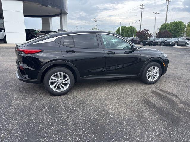 new 2025 Buick Envista car, priced at $25,981