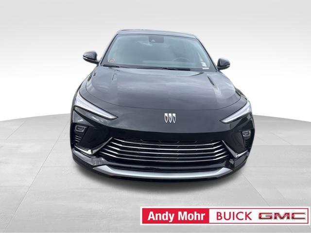 new 2025 Buick Envista car, priced at $25,981