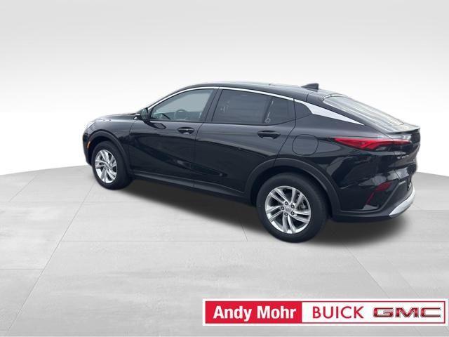 new 2025 Buick Envista car, priced at $25,981