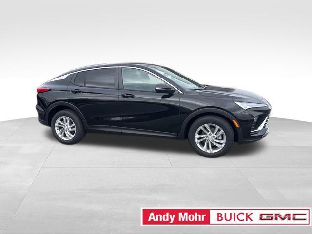 new 2025 Buick Envista car, priced at $25,981