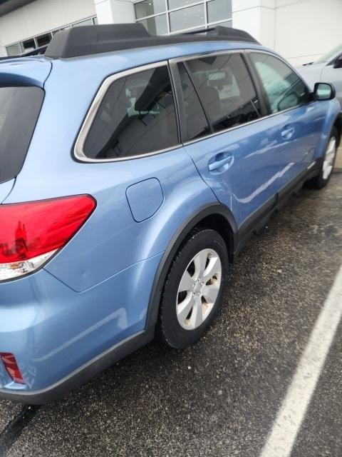 used 2010 Subaru Outback car, priced at $6,280