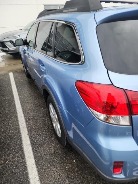 used 2010 Subaru Outback car, priced at $6,280