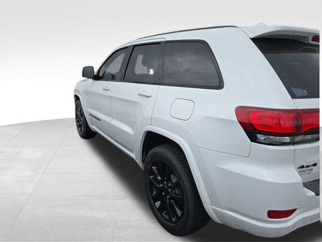 used 2018 Jeep Grand Cherokee car, priced at $17,500