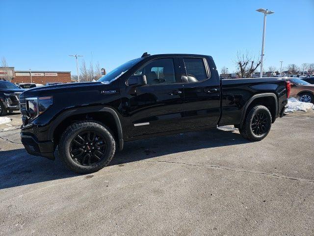 new 2025 GMC Sierra 1500 car, priced at $50,123