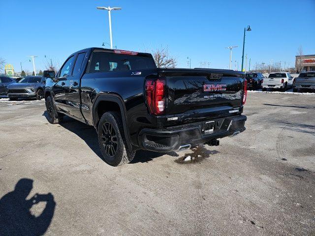 new 2025 GMC Sierra 1500 car, priced at $50,123