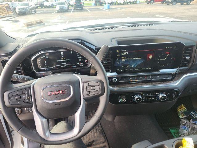 used 2024 GMC Sierra 1500 car, priced at $44,265