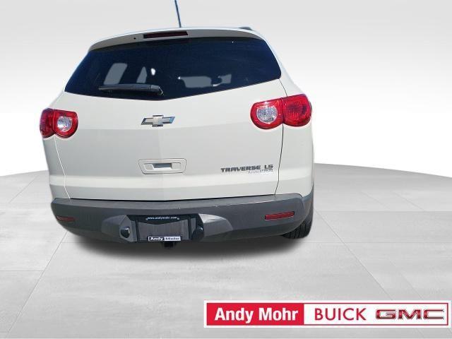 used 2011 Chevrolet Traverse car, priced at $3,998