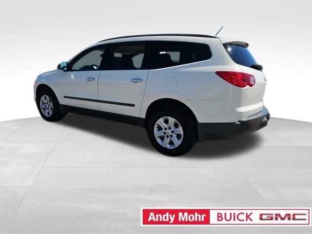 used 2011 Chevrolet Traverse car, priced at $3,998