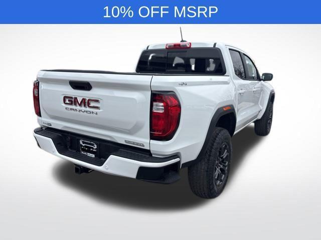 new 2025 GMC Canyon car, priced at $42,021