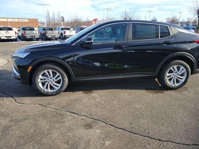 new 2025 Buick Envista car, priced at $22,761