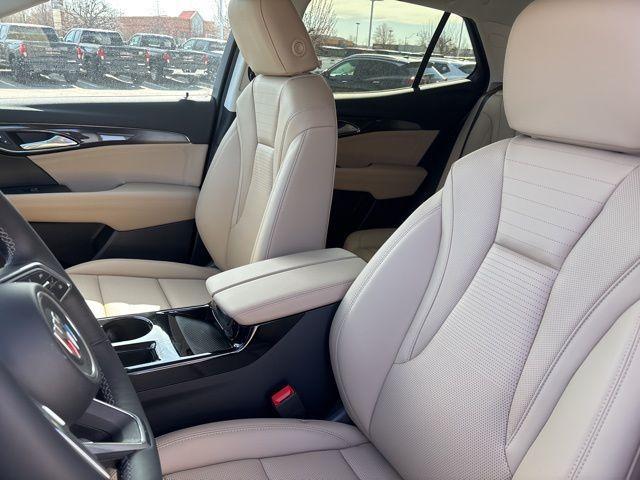new 2025 Buick Envision car, priced at $33,766
