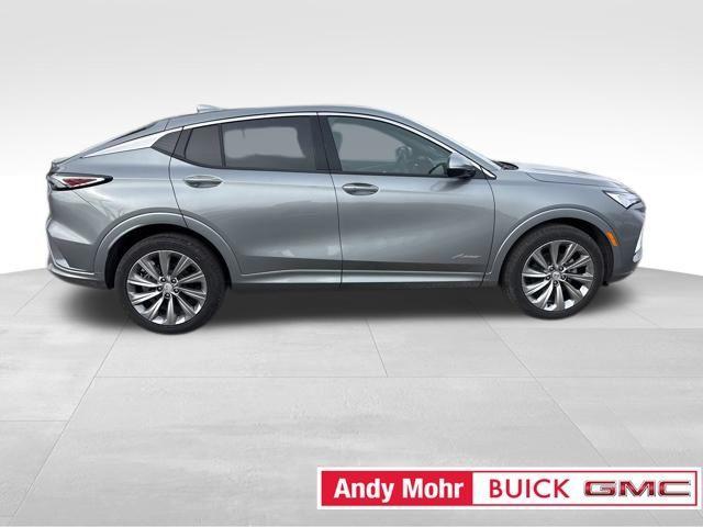 new 2025 Buick Envista car, priced at $29,271