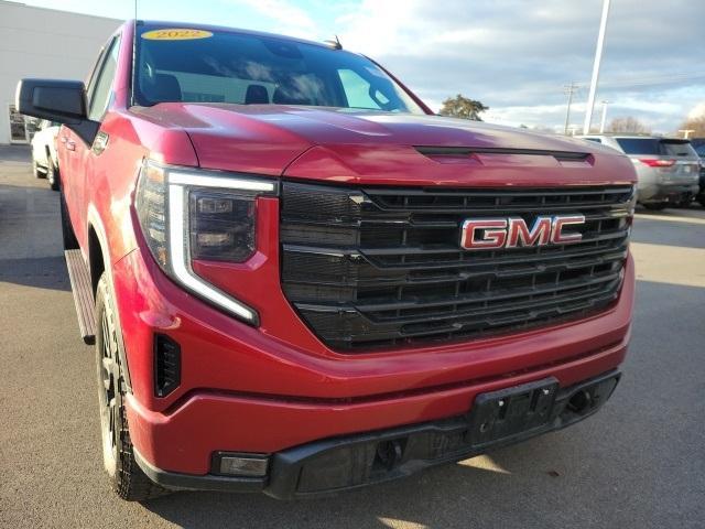 used 2022 GMC Sierra 1500 car, priced at $40,500