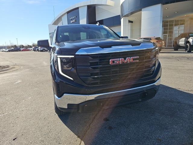 new 2025 GMC Sierra 1500 car, priced at $42,700