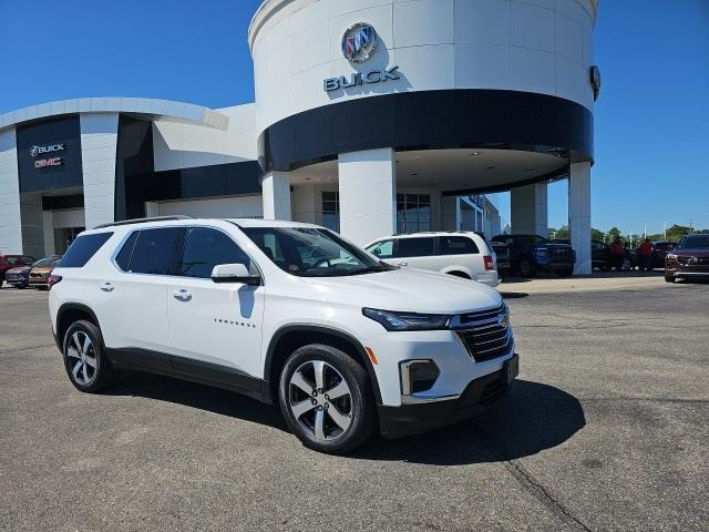 used 2022 Chevrolet Traverse car, priced at $25,000