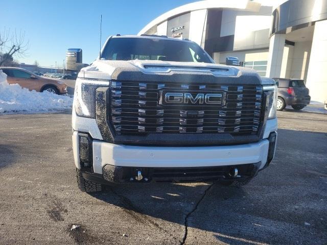 new 2025 GMC Sierra 3500 car, priced at $95,259