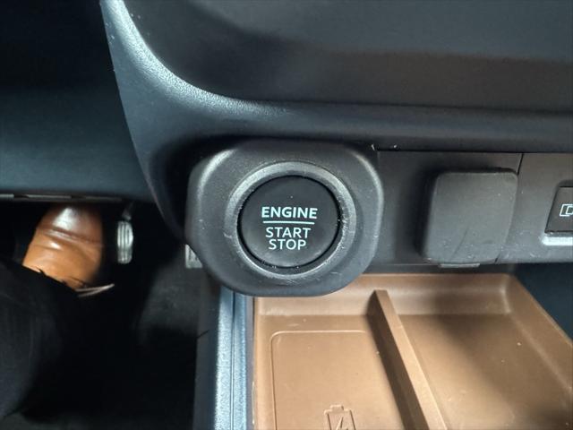 used 2022 Ford Maverick car, priced at $25,253