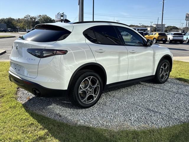 new 2025 Alfa Romeo Stelvio car